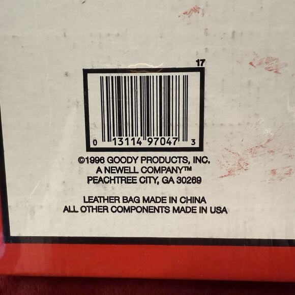 VINTAGE GOODY ACE GENUINE LEATHER SHAVE KIT SOAP BRUSH CASE 2 COMBS NEW SEALED - Picture 3 of 3